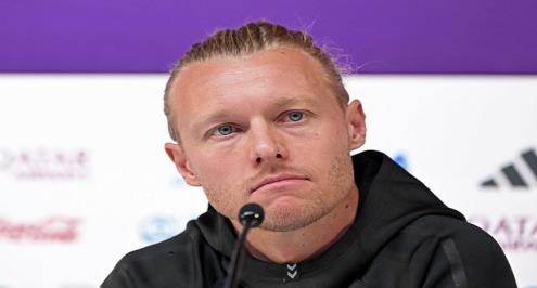 سيمون كاير يودع ميلان بعد أربعة مواسم ونصف